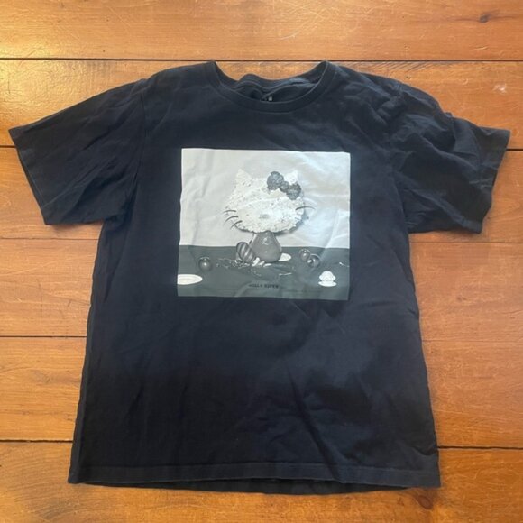 Hello Kitty Black Abstract Flower Vase Art Shirt - Picture 2 of 8